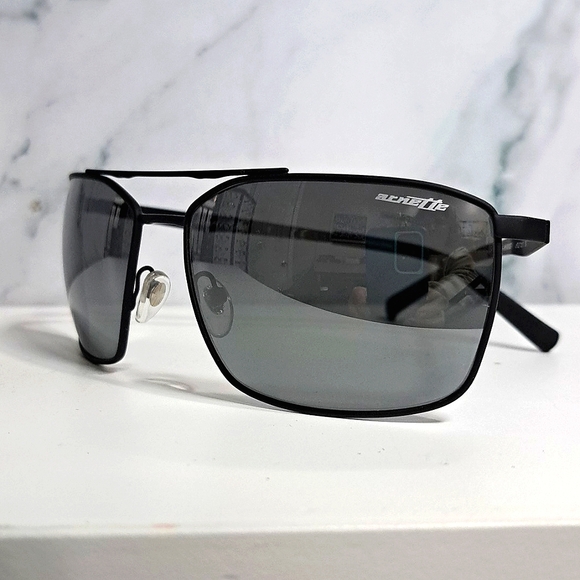 NEW Mirrored Sunglasses/Shades by Arnette "MABONENG" 62-17 gray/black modern men - Picture 2 of 4